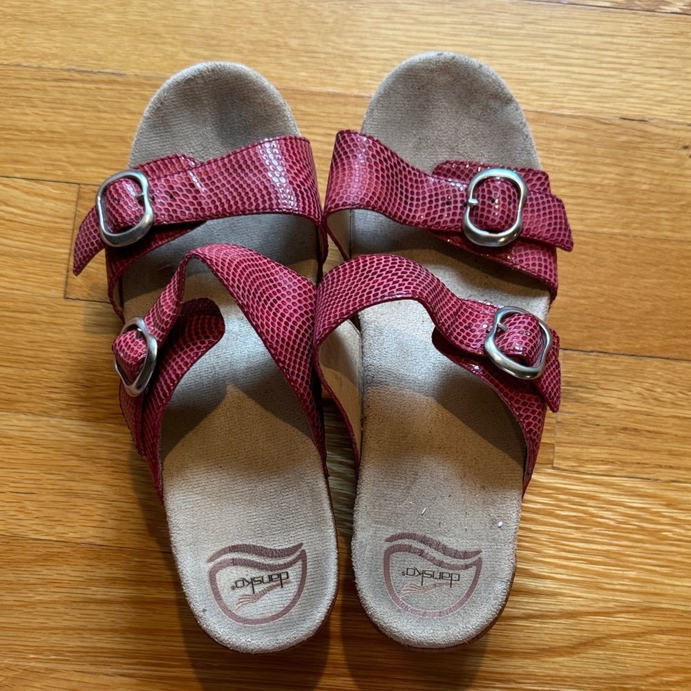 Dansko Red Textured Sandals with Buckles